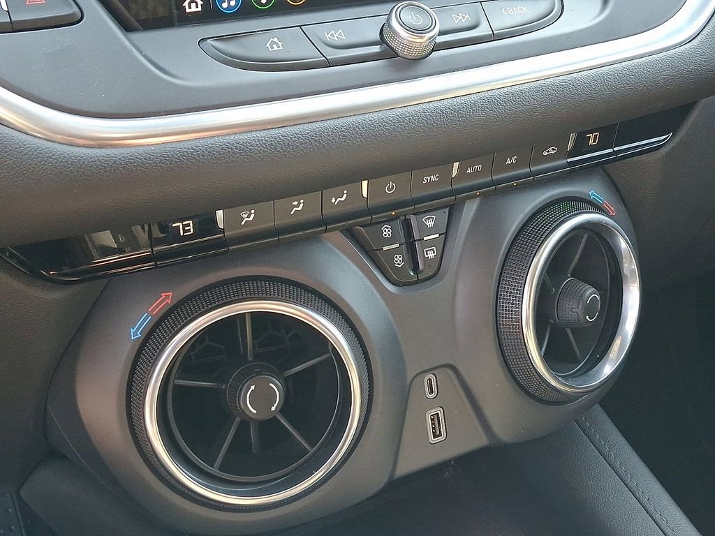Used 2020 Chevrolet Blazer LT image 16