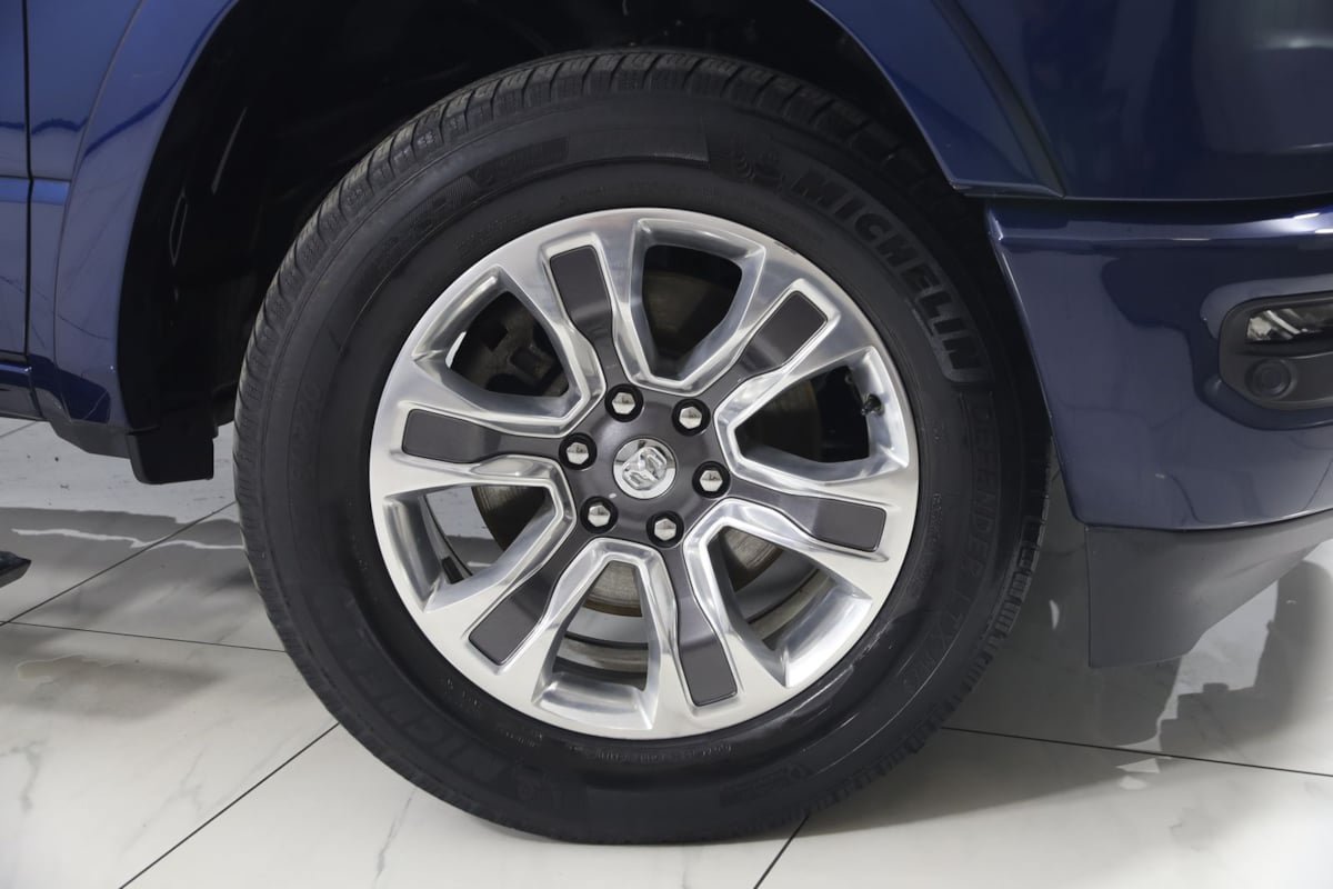 Used 2021 RAM 1500 Limited AWD/4WD image 18