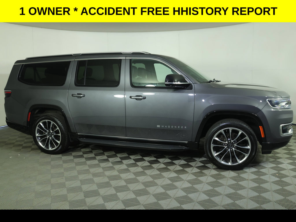 Used 2023 Jeep Wagoneer L Series II w/ Convenience Group I AWD/4WD image 2