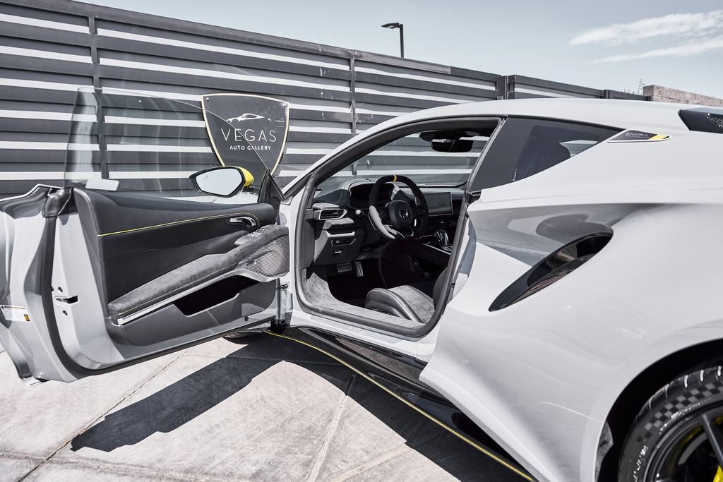 Used 2026 Lotus Emira SE RWD image 28