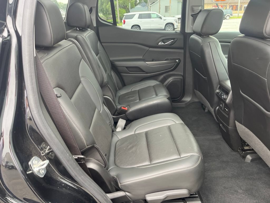 Used 2022 GMC Acadia SLT w/ Preferred Package AWD/4WD image 14