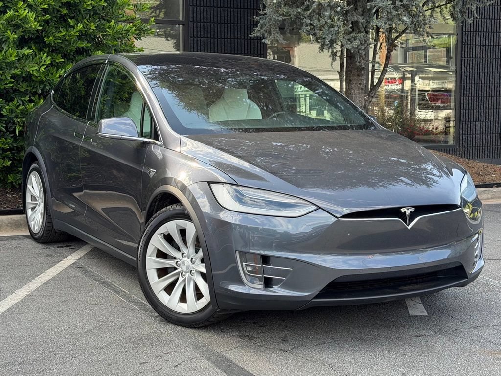 Used 2020 Tesla Model X Long Range AWD/4WD image 7