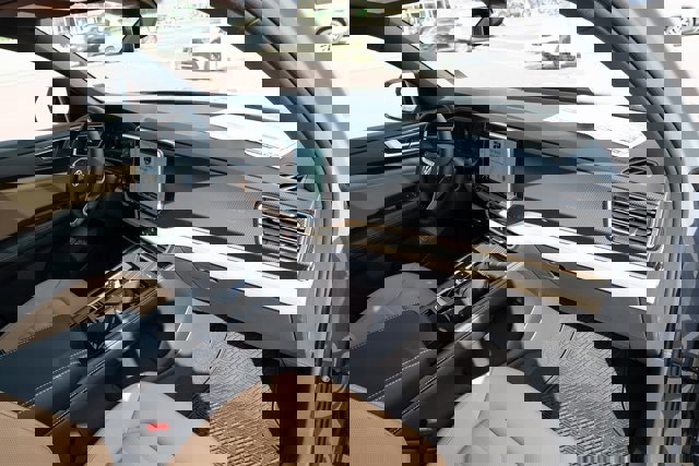 New 2026 Volkswagen Atlas Cross Sport SEL R-Line image 40