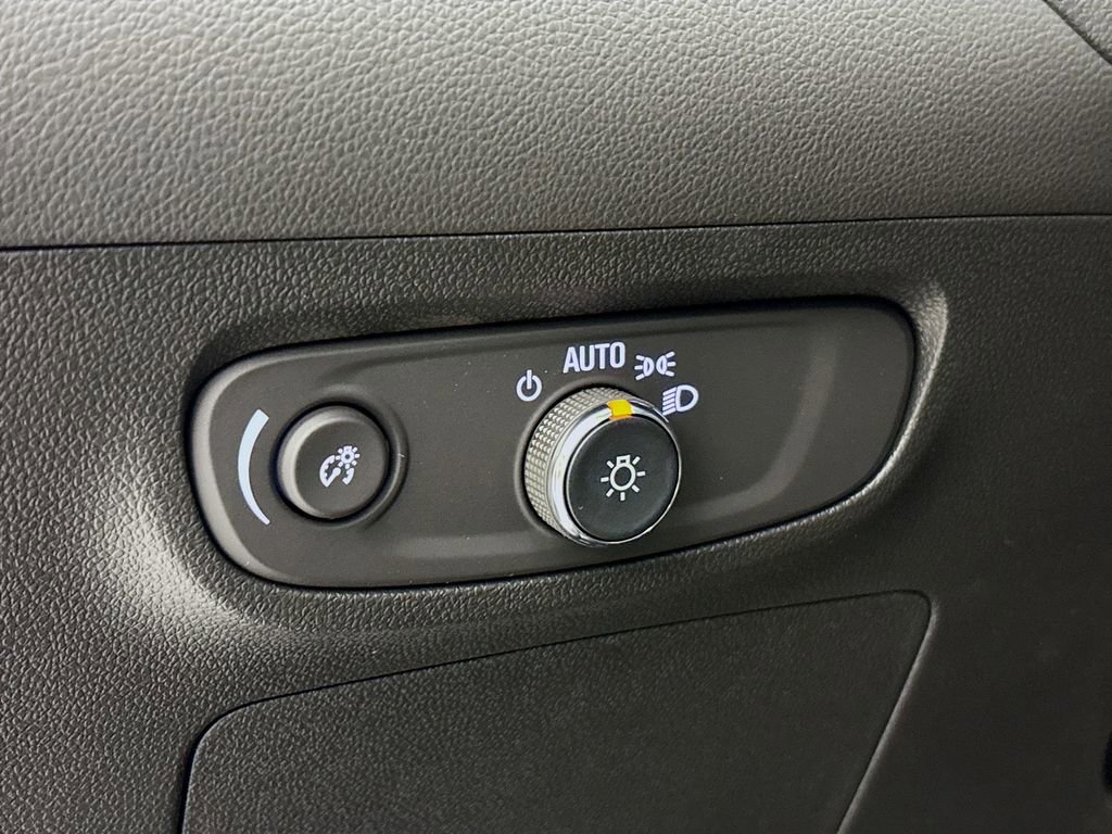 New 2026 Buick Encore GX Avenir w/ Avenir Technology Package AWD/4WD image 10