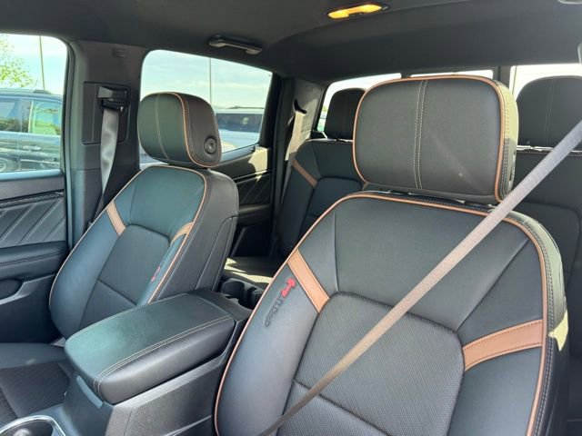 Used 2024 GMC Canyon AT4 w/ AT4 Premium Package AWD/4WD image 25