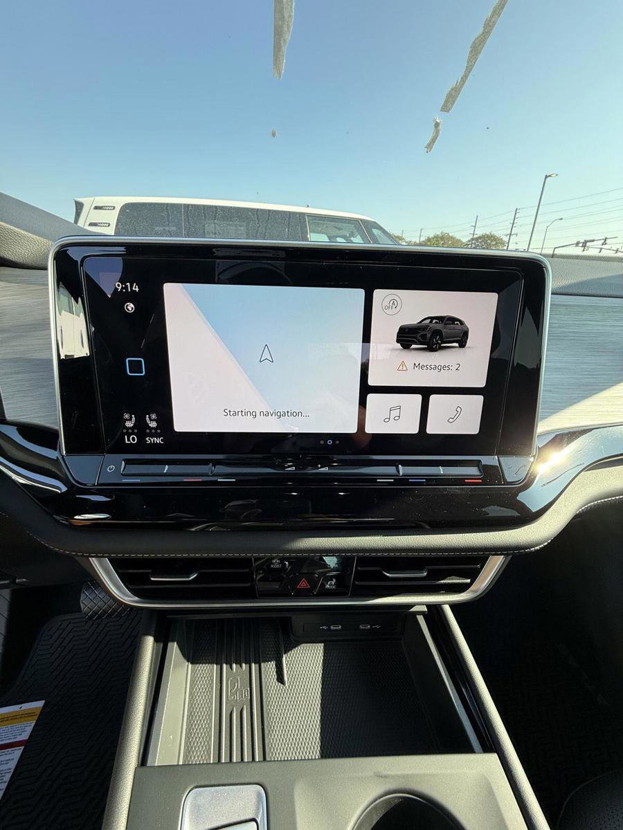 New 2026 Volkswagen Atlas Cross Sport SE image 13