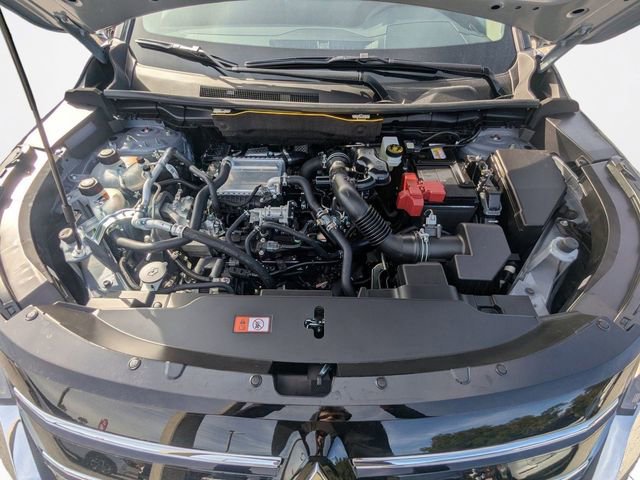 New 2026 Mitsubishi Outlander SE image 10