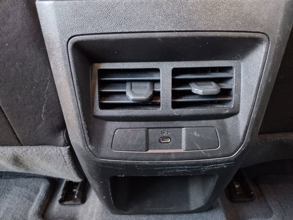 Used 2024 Chevrolet Colorado LT w/ LT Convenience Package AWD/4WD image 9