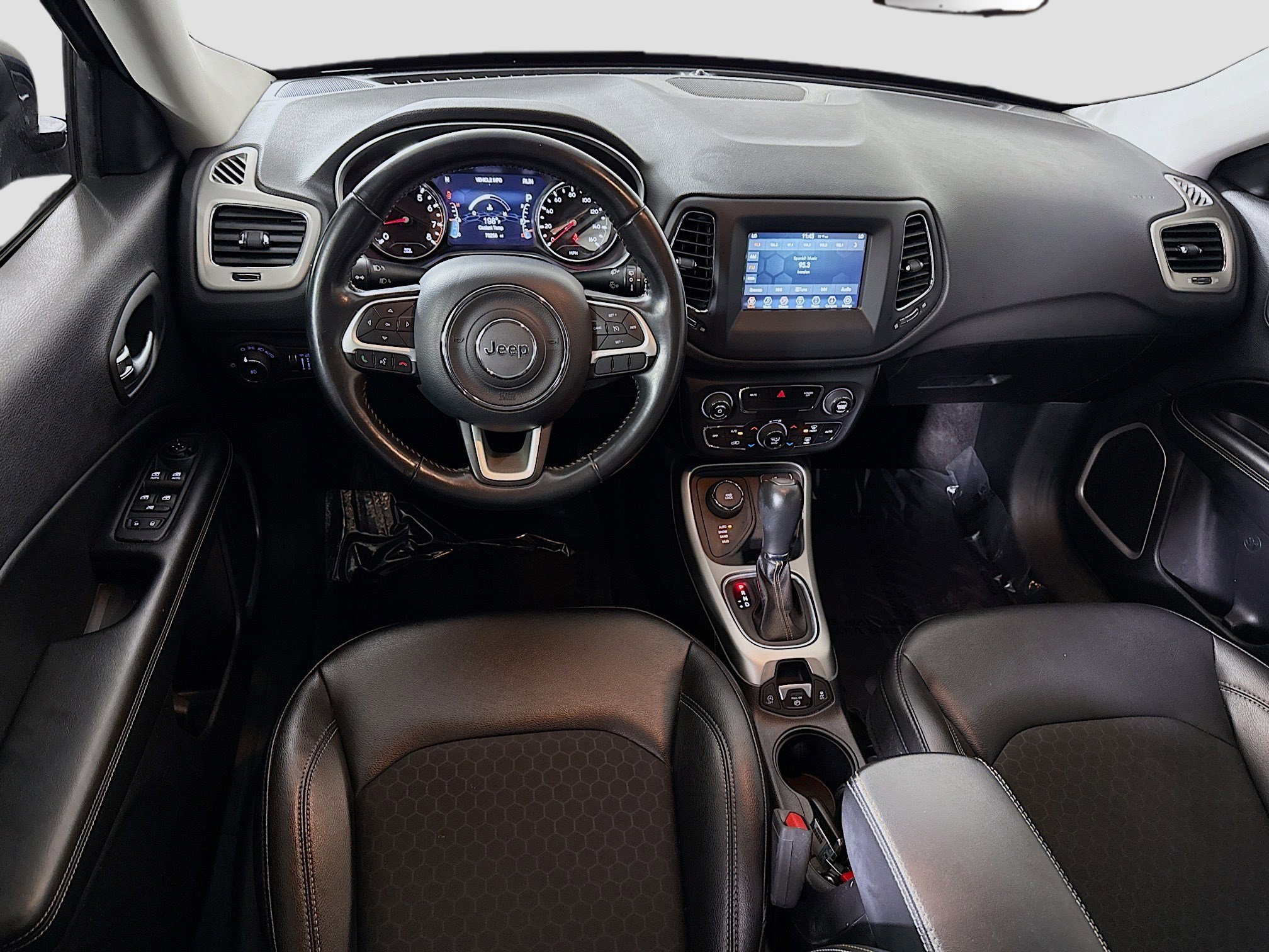 Used 2020 Jeep Compass Latitude w/ Popular Equipment Group image 17