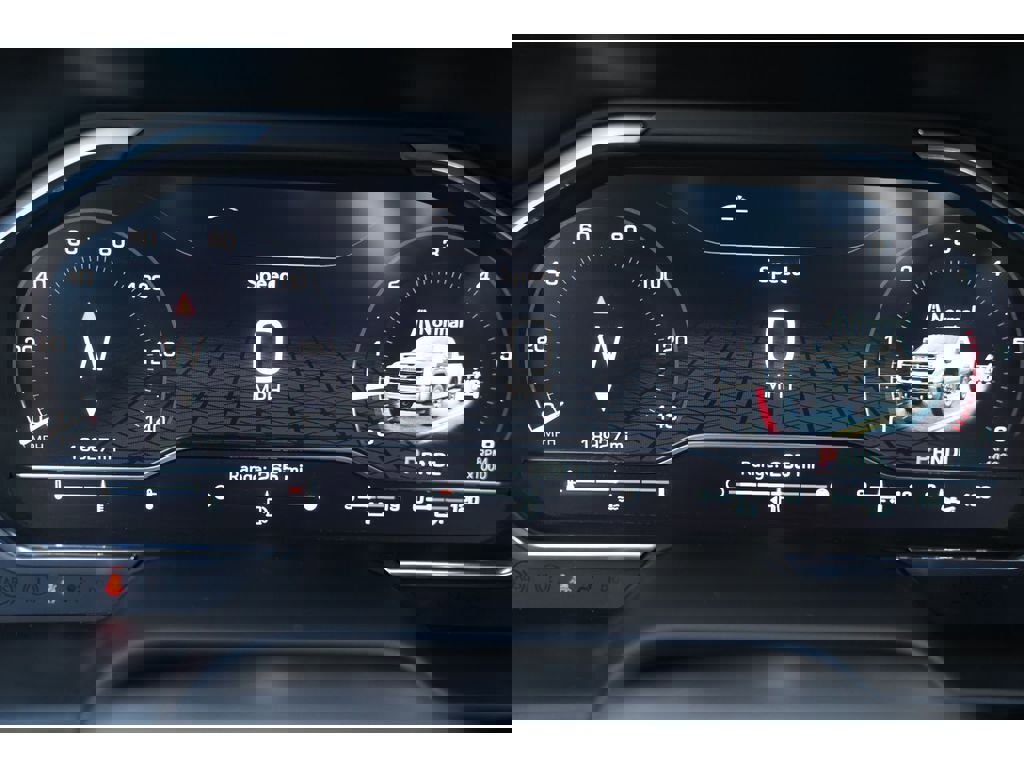 Used 2025 GMC Sierra 3500 AT4 w/ AT4 Premium Plus Package image 20