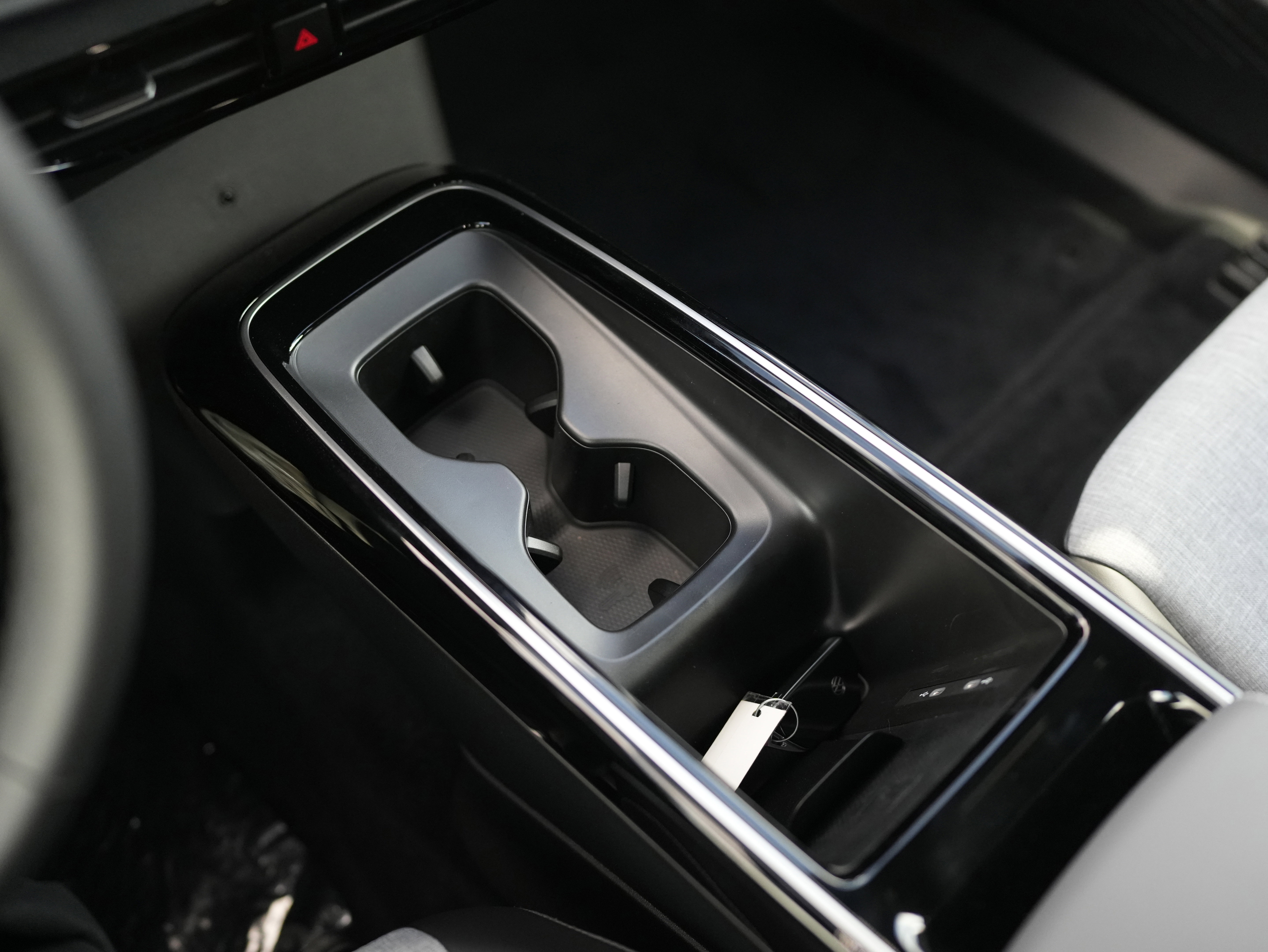 New 2026 Volkswagen ID.4 Pro image 16