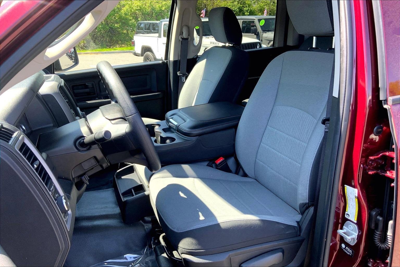 Certified 2024 RAM 1500 Tradesman w/ Tradesman SXT Package AWD/4WD image 8