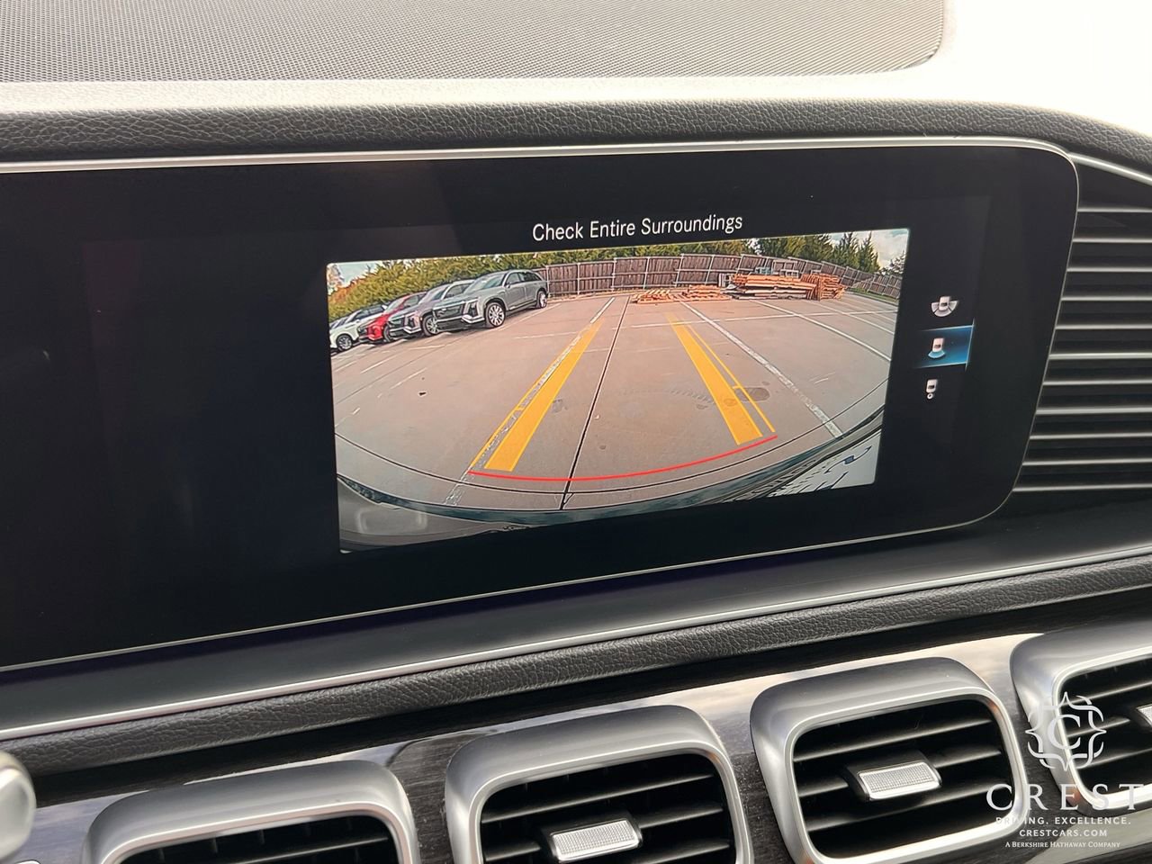 Used 2020 Mercedes-Benz GLE 450 4MATIC w/ Premium Package image 19