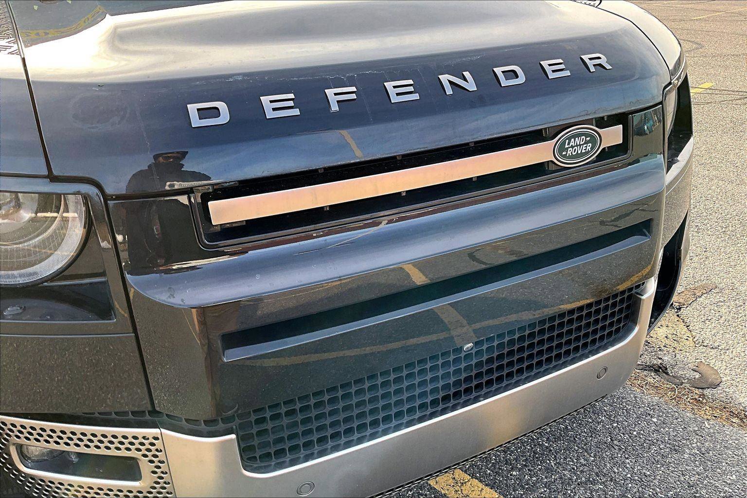 Used 2021 Land Rover Defender 90 X image 27