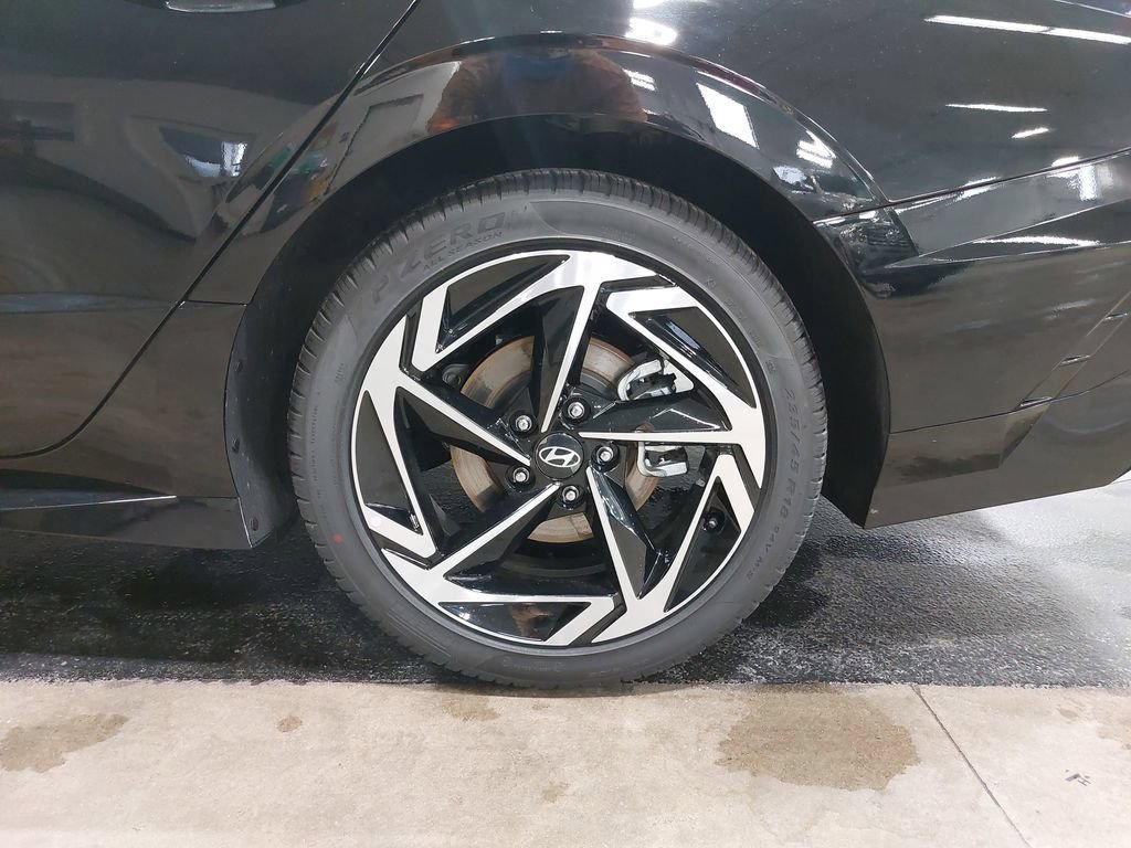 Used 2026 Hyundai Sonata SEL FWD image 33