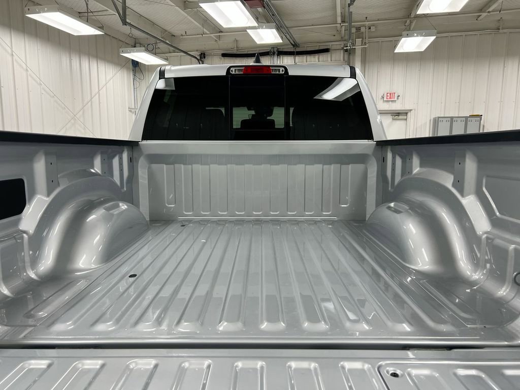 New 2026 RAM 1500 Laramie w/ Night Edition image 24