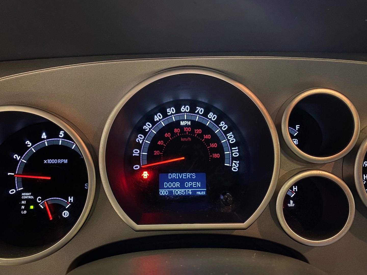 Used 2014 Toyota Sequoia Platinum AWD/4WD image 26