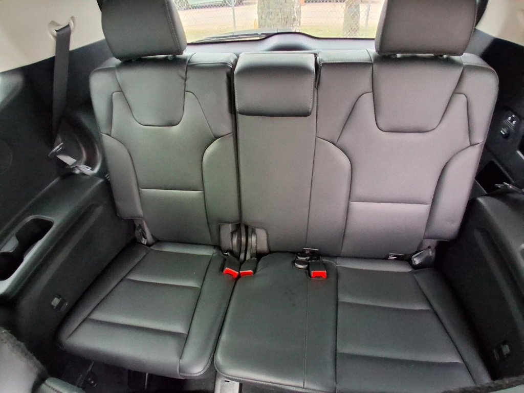 Used 2023 Kia Telluride EX w/ EX Captain's Chair Package image 22