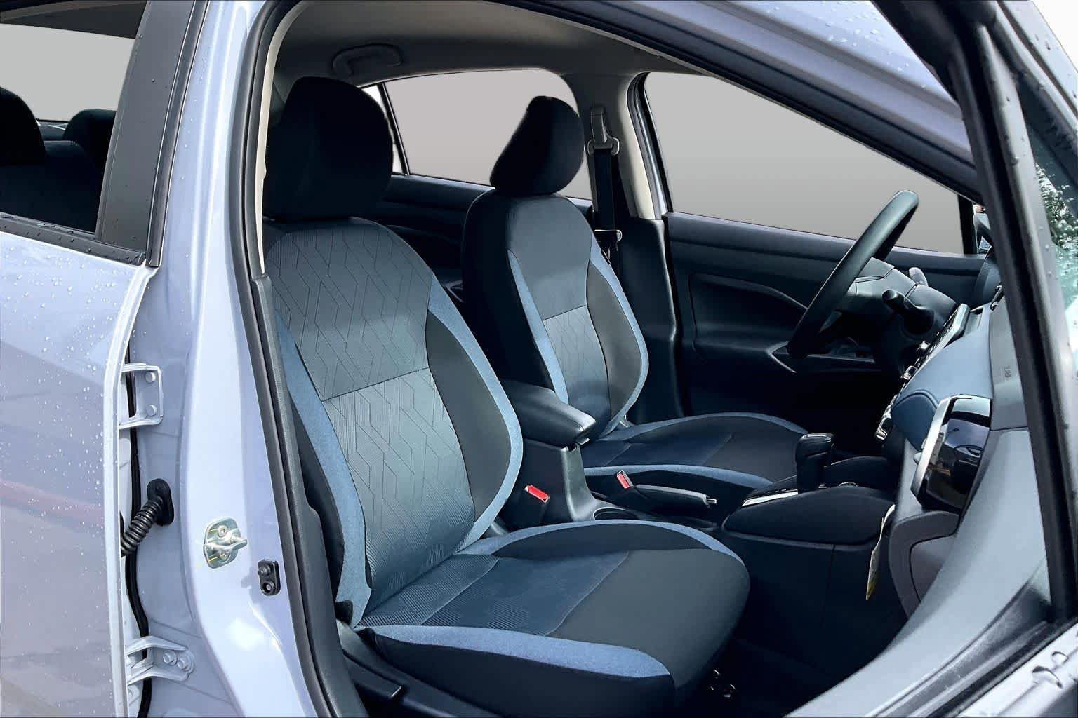 Certified 2025 Nissan Versa SV w/ Trunk Package FWD image 9