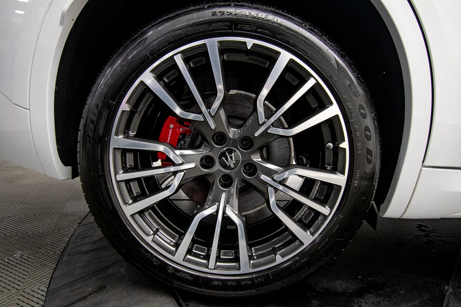 New 2025 Maserati Grecale GT AWD/4WD image 26