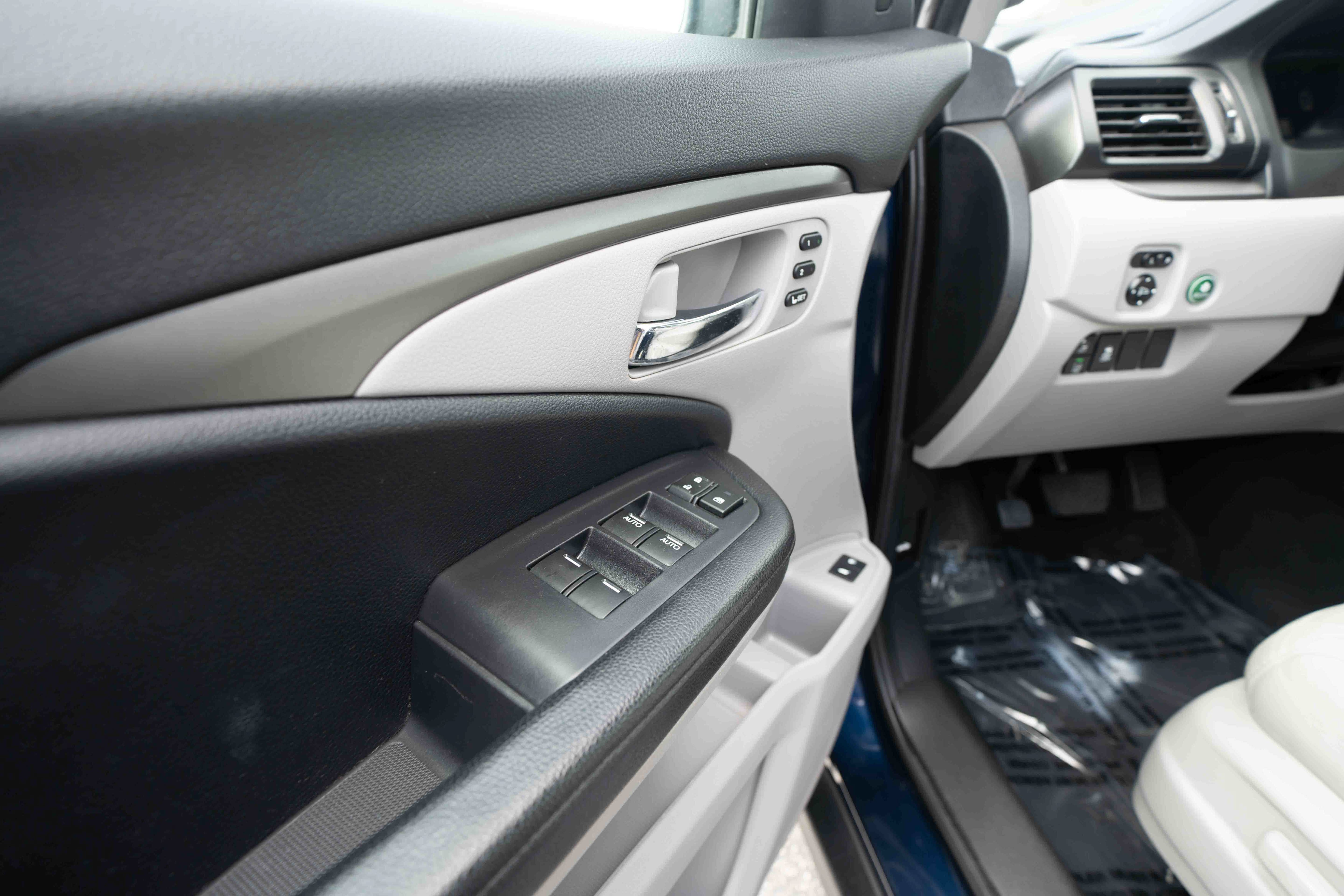 Used 2019 Honda Pilot EX-L image 7