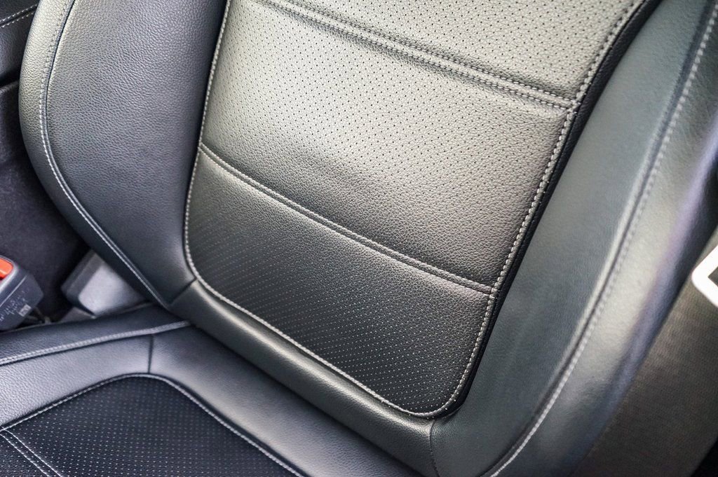 Used 2024 Mercedes-Benz GLC 300 image 23