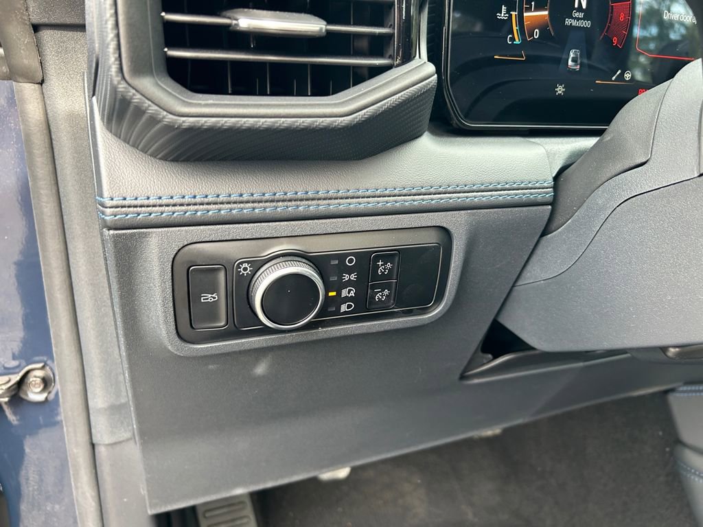 Used 2024 Ford Mustang Dark Horse image 21