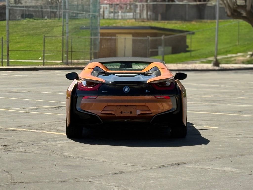 Used 2019 BMW i8 Roadster image 10