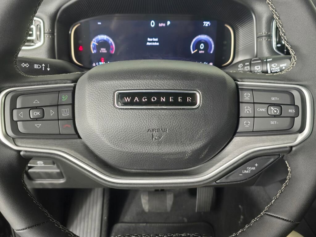 New 2025 Jeep Wagoneer L 4WD w/ HD Trailer Tow Package image 21