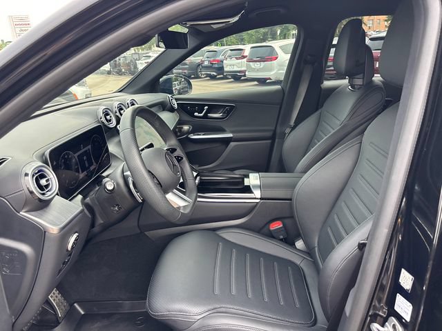 Used 2025 Mercedes-Benz GLC 350e 4MATIC image 6