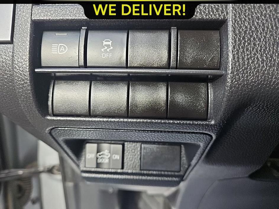 Used 2024 Toyota Tacoma TRD Sport AWD/4WD image 16