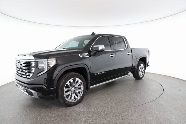 Used 2022 GMC Sierra 1500 Denali w/ Denali Reserve Package image 2
