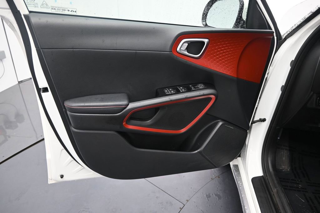 Certified 2023 Kia Soul GT-Line w/ GT-Line Technology Package FWD image 18