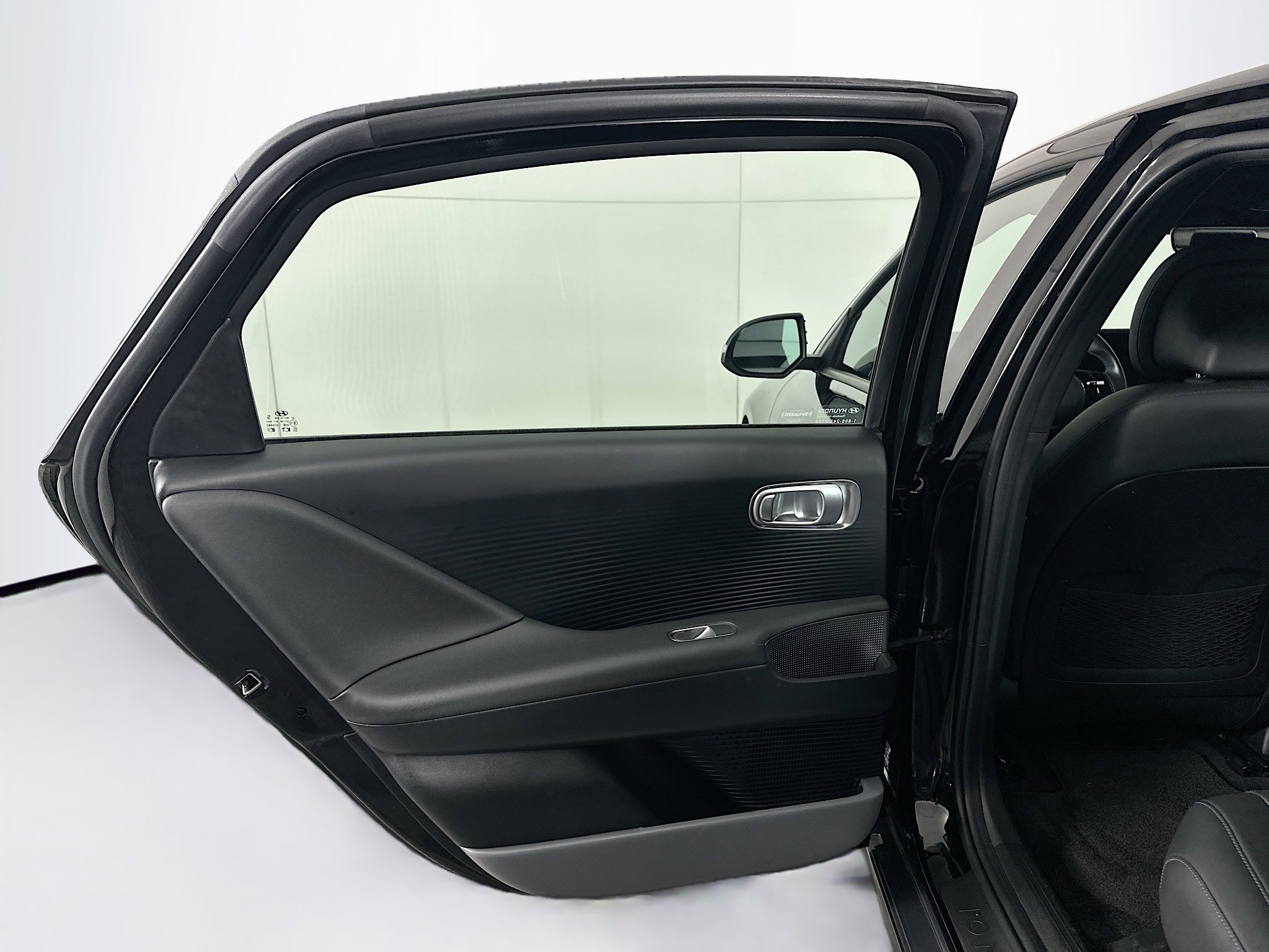 Used 2024 Hyundai Ioniq 6 SEL image 26