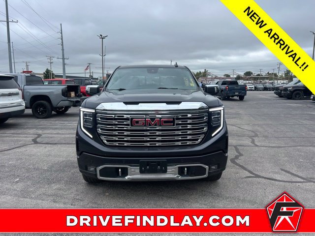 Used 2024 GMC Sierra 1500 Denali w/ Denali Reserve Package AWD/4WD image 2