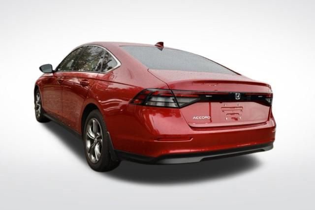 Used 2024 Honda Accord EX image 6