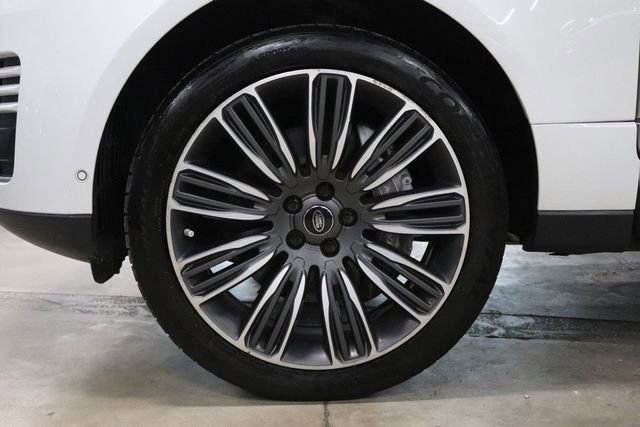 Used 2019 Land Rover Range Rover Long Wheelbase Supercharged image 37