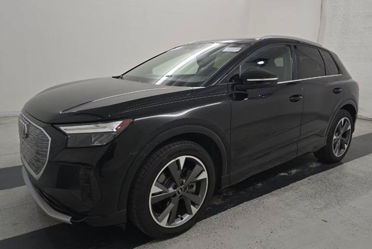 Used 2022 Audi Q4 e-tron Premium Plus w/ Premium Plus AWD/4WD image 3