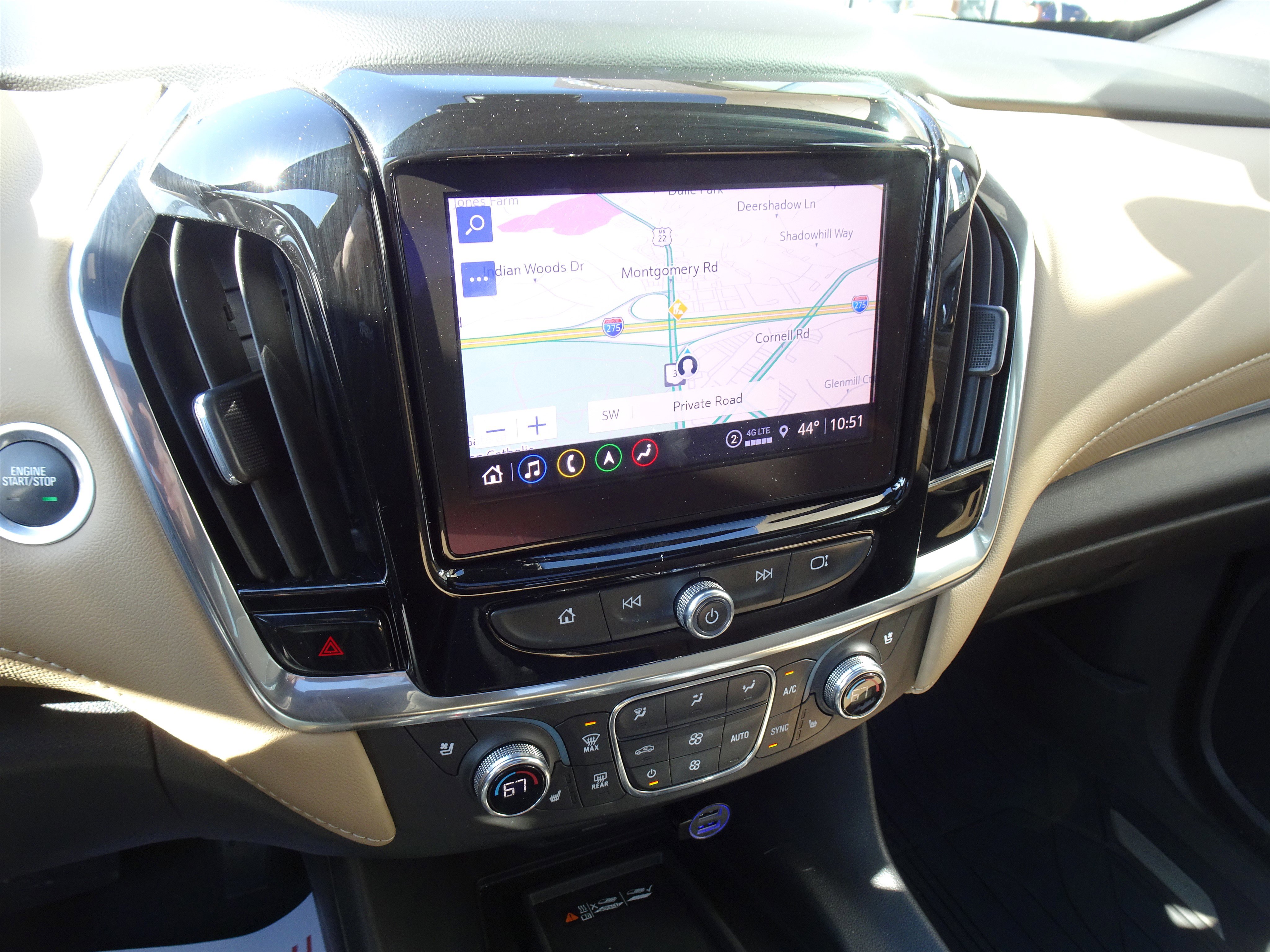 Used 2023 Chevrolet Traverse Premier w/ LPO, Floor Liner Package FWD image 19