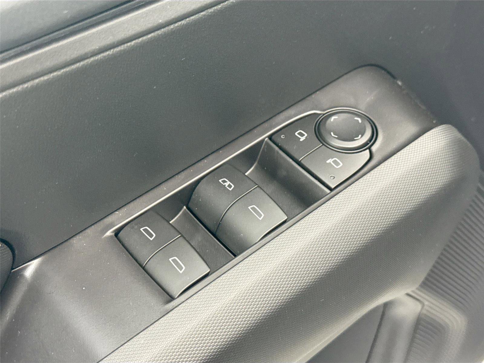Used 2026 Chevrolet Colorado Trail Boss AWD/4WD image 28