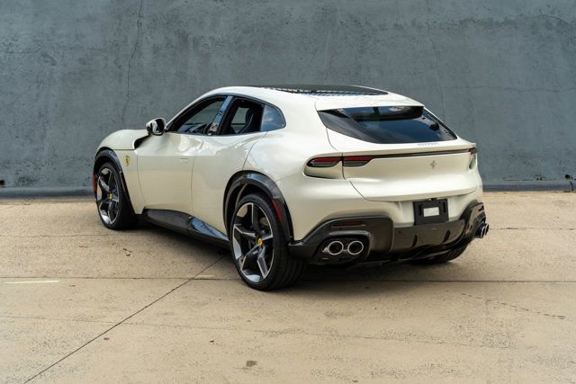 Used 2023 Ferrari Purosangue image 2