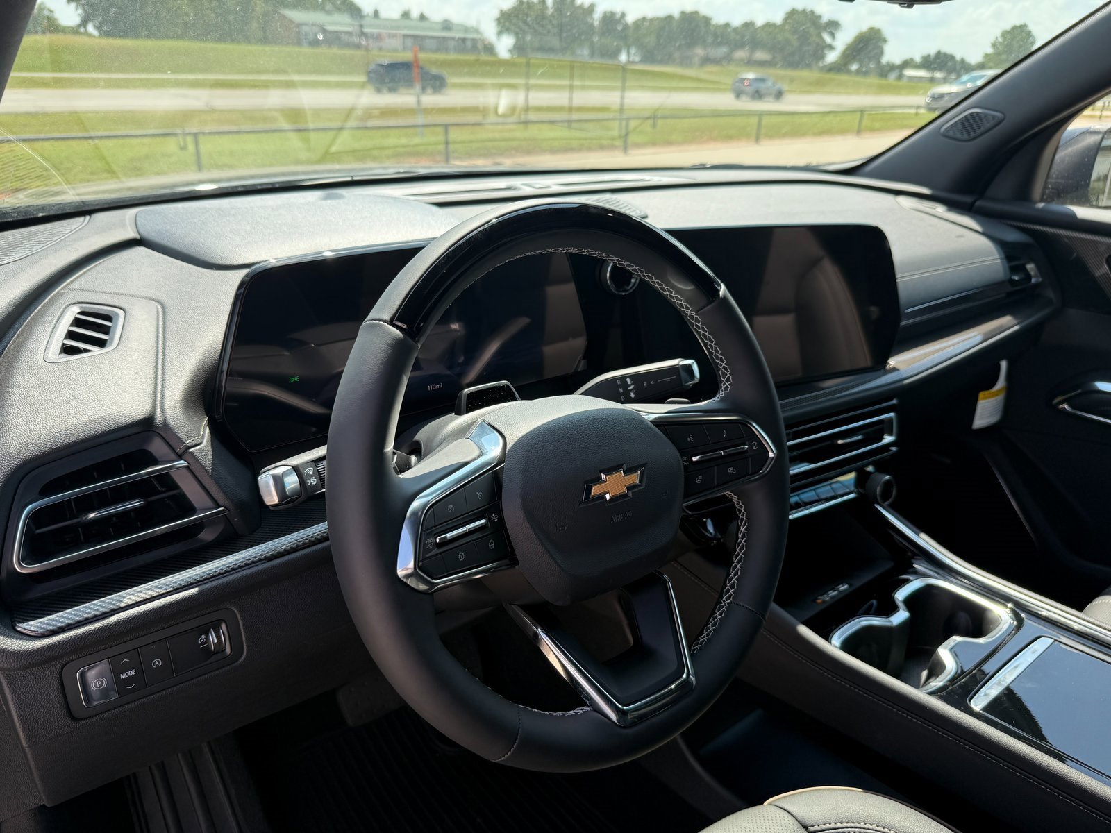 New 2026 Chevrolet Traverse High Country image 10