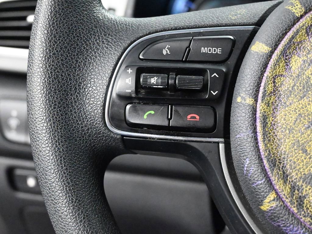 Used 2017 Kia Niro LX image 29