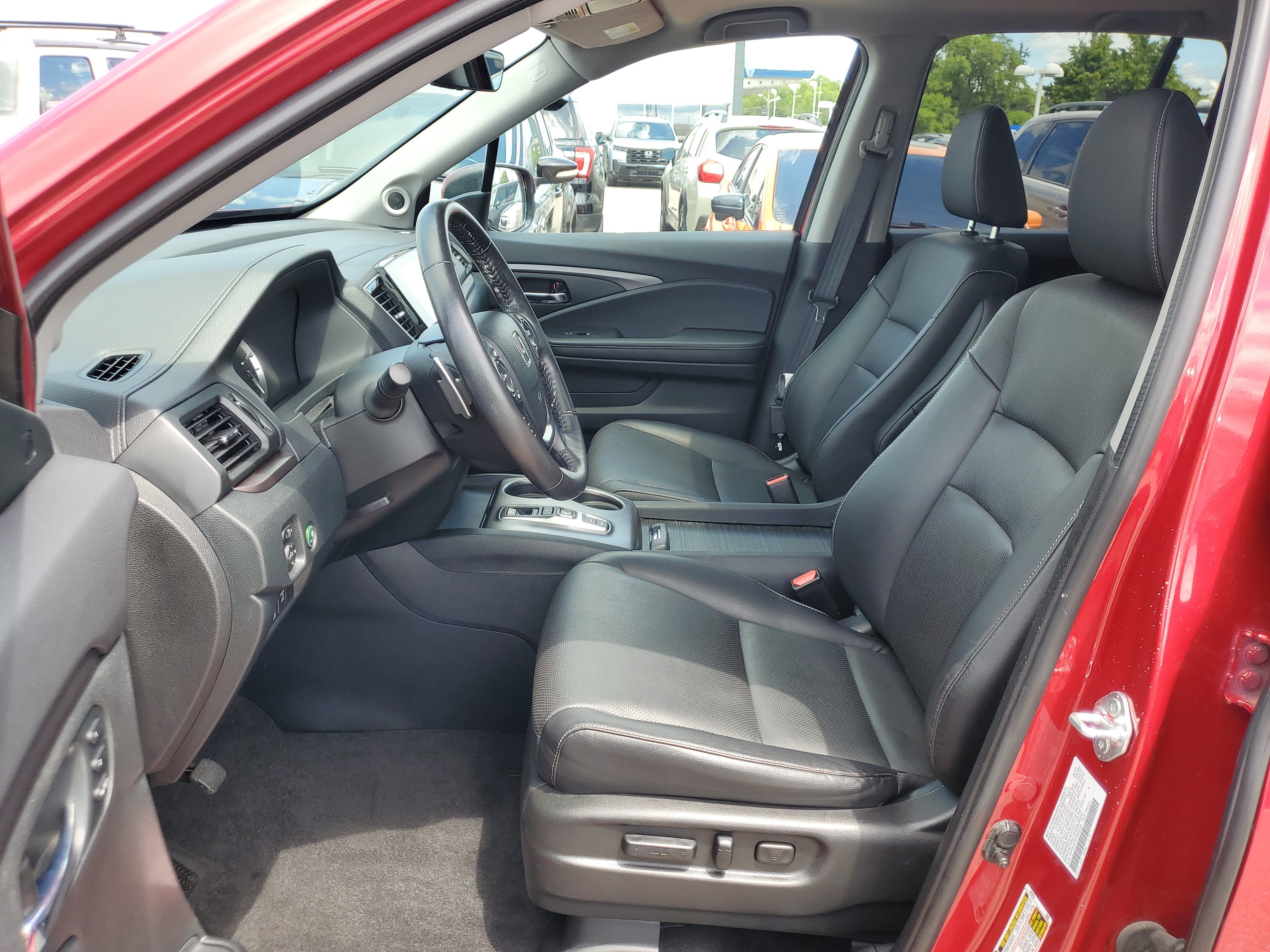 Certified 2023 Honda Ridgeline RTL image 9