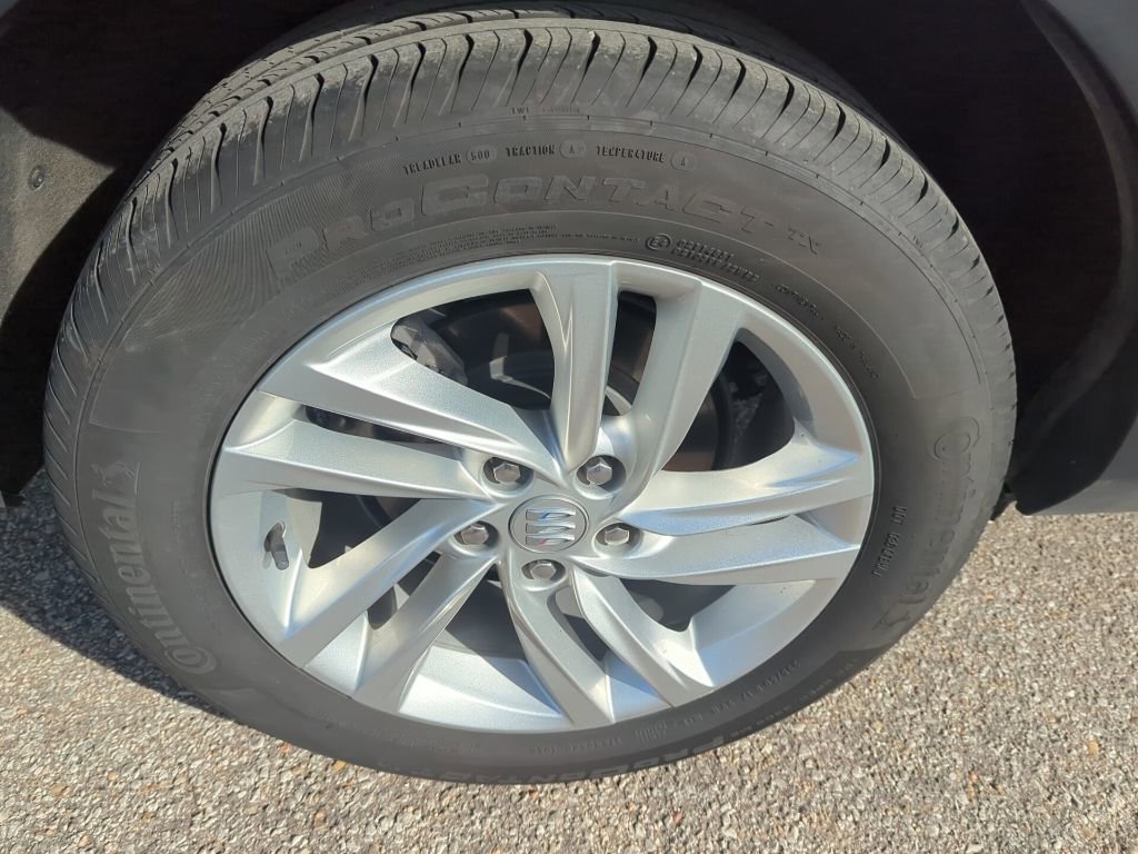 Used 2024 Buick Envista Preferred w/ Convenience I Package image 8