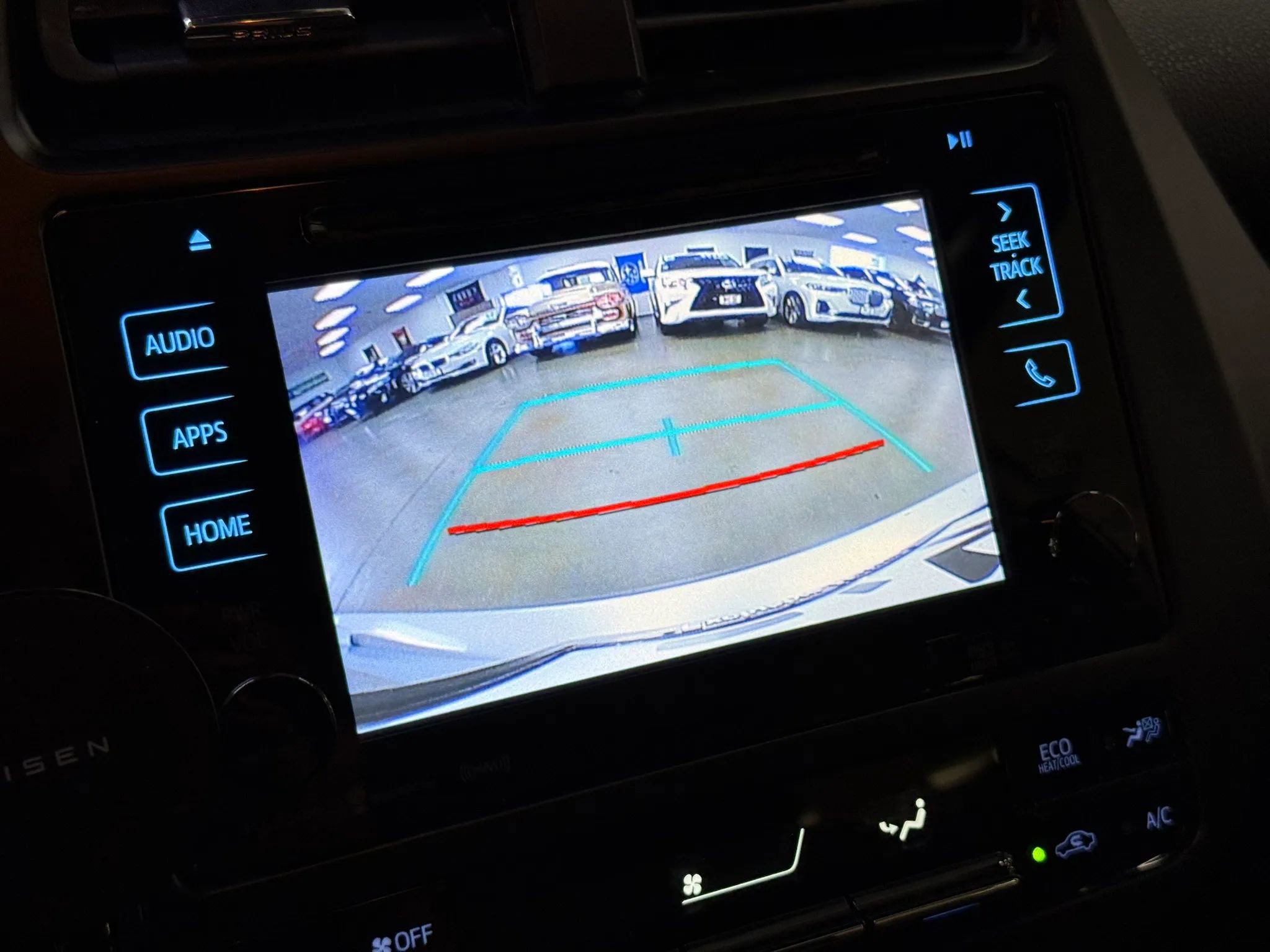 Used 2017 Toyota Prius Prime Plus image 26