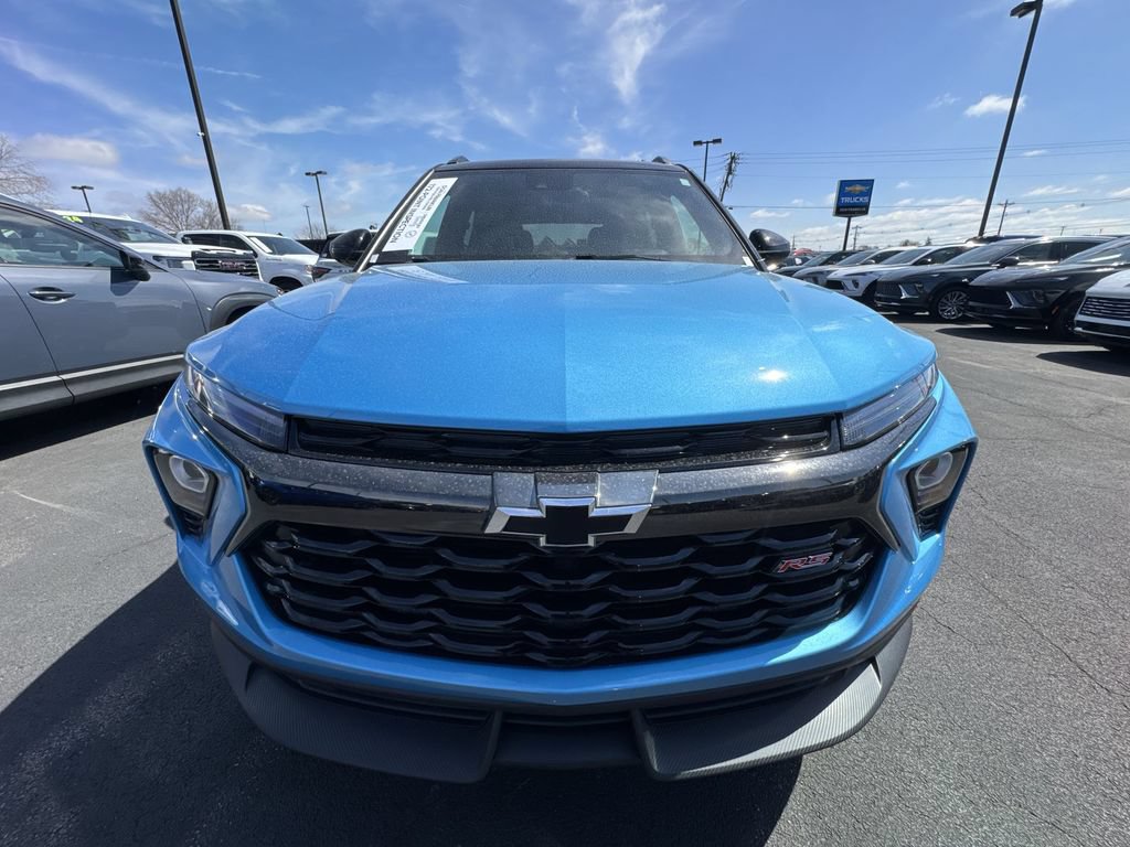 Used 2025 Chevrolet TrailBlazer RS w/ Convenience Package AWD/4WD image 27