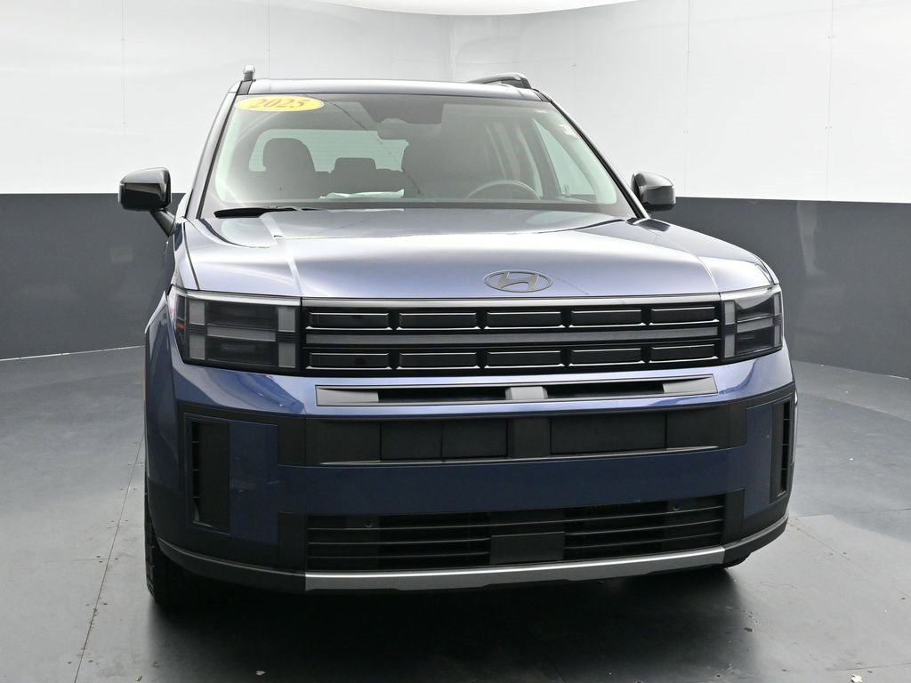 Used 2025 Hyundai Santa Fe XRT image 3