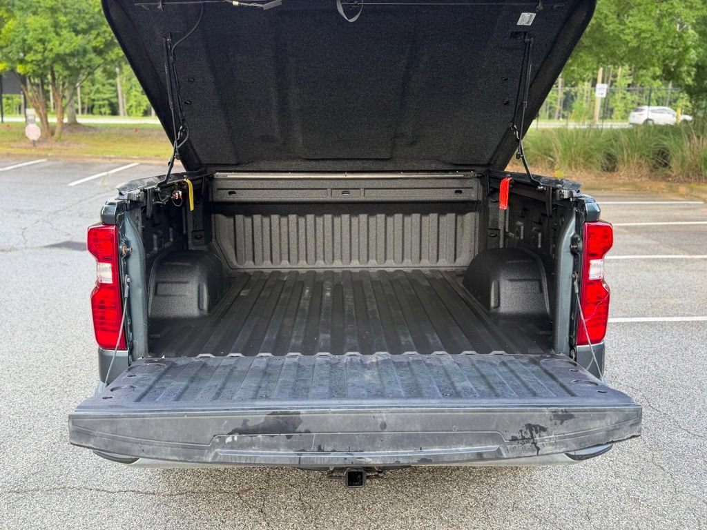 Used 2020 Chevrolet Silverado 1500 LT w/ Convenience Package AWD/4WD image 19