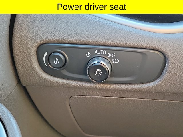 Used 2025 Chevrolet Malibu LT FWD image 20